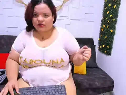 mila cinnamon online show from 01-18-25, 04:42