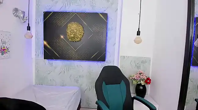 Snapshot of Erick_Zhimerman chatting on 01-31-25, 10:10 Erick Zhimerman online show from 01-31-25, 10:10