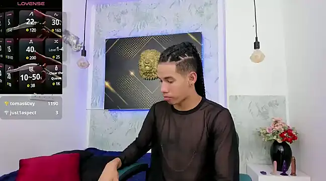 Snapshot of Erick_Zhimerman chatting on 02-01-25, 10:05 Erick Zhimerman online show from 02-01-25, 10:05