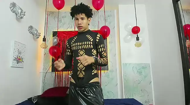 Snapshot of Erick_Zhimerman chatting on 02-15-25, 03:20 Erick Zhimerman online show from 02-15-25, 03:20