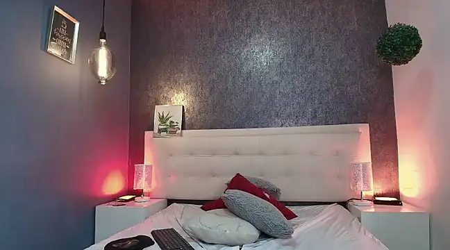 Snapshot of Erick_Zhimerman chatting on 03-12-25, 09:44 Erick Zhimerman online show from 03-12-25, 09:44