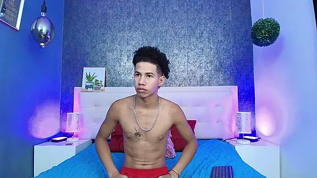 Snapshot of Erick_Zhimerman chatting on 03-21-25, 07:11 Erick Zhimerman online show from 03-21-25, 07:11