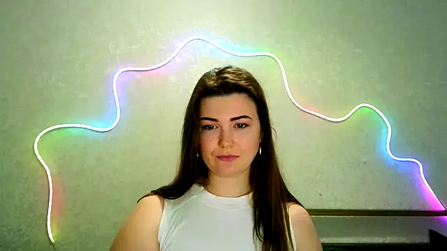 Snapshot of SeductiveTati chatting on 10-16-25, 09:49 SeductiveTati online show from 10-16-25, 09:49