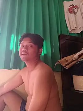 Snapshot of Rudy_smalldick chatting on 11-01-25, 07:43 Rudy smalldick online show from 11-01-25, 07:43