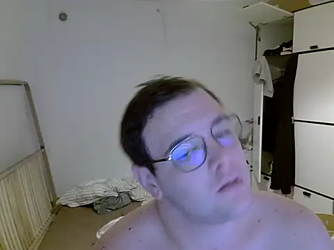 Snapshot of dadafla34 chatting on 12-23-24, 05:49 dadafla34 online show from 12-23-24, 05:49