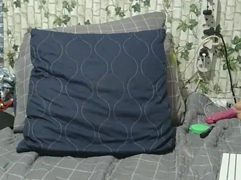 Snapshot of indiantina01 chatting on 02-17-25, 11:31 indiantina01 online show from 02-17-25, 11:31