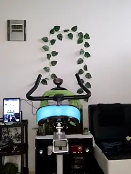 jesicardiente27 online show from 11-06-25, 02:29