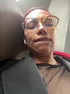 lilith-deveraux online show from 03-07-25, 12:12