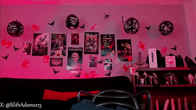 lilith-deveraux online show from 11-26-25, 04:08