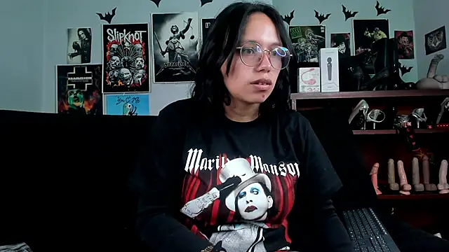 Snapshot of lilith-deveraux chatting on 06-02-26, 05:26 lilith-deveraux online show from 06-02-26, 05:26