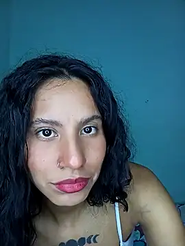 Snapshot of Karii-R chatting on 12-07-24, 04:09 Karii-R online show from 12-07-24, 04:09