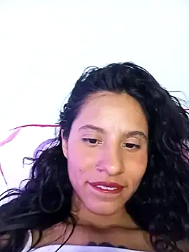 Snapshot of Karii-R chatting on 12-07-24, 07:16 Karii-R online show from 12-07-24, 07:16