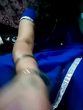 gunjan22 online show from 12-28-24, 07:00