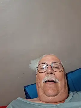 NawtyB1965 online show from 12-15-25, 03:33