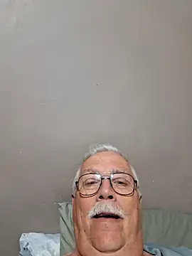 NawtyB1965 online show from 05-26-26, 03:57