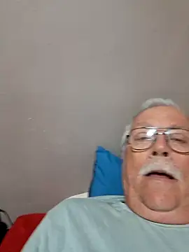Snapshot of NawtyB1965 chatting on 07-10-26, 03:55 NawtyB1965 online show from 07-10-26, 03:55