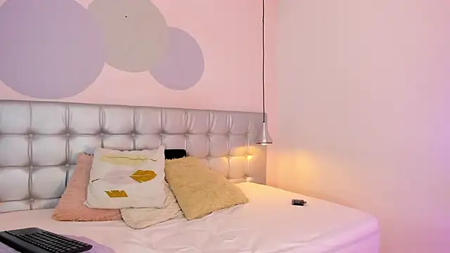 Snapshot of Axel_brunette1 chatting on 02-11-25, 08:20 Axel brunette1 online show from 02-11-25, 08:20