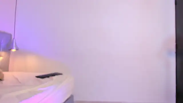 Snapshot of Axel_brunette1 chatting on 02-17-25, 10:58 Axel brunette1 online show from 02-17-25, 10:58