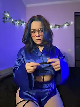 MaddisonHaas online show from 12-21-24, 07:06