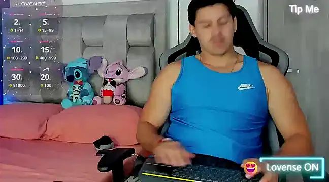 victor vixen online show from 03-06-25, 03:13