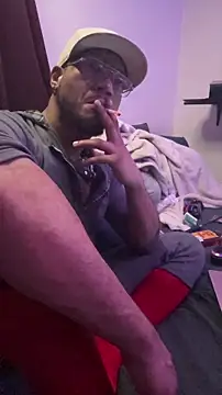 Snapshot of KySir1990 chatting on 11-13-25, 02:10 KySir1990 online show from 11-13-25, 02:10