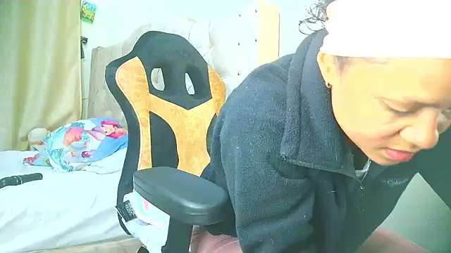 Samary thomas online show from 10-25-25, 01:46