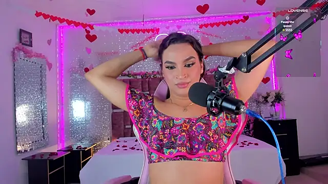 Snapshot of KylieVictoria chatting on 02-16-25, 04:53 KylieVictoria online show from 02-16-25, 04:53