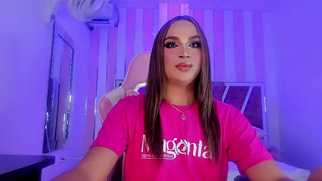 Snapshot of KylieVictoria chatting on 12-01-25, 04:17 KylieVictoria online show from 12-01-25, 04:17