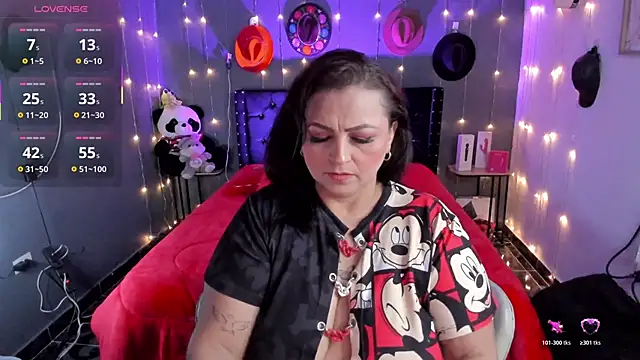 Ivonnee   online show from 11-27-25, 07:32