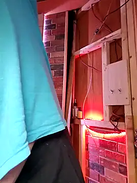 Snapshot of alienbunny chatting on 01-07-25, 09:46 alienbunny online show from 01-07-25, 09:46