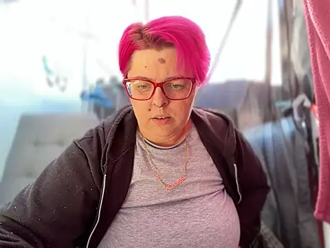 SunshineLexi online show from 03-18-25, 01:31