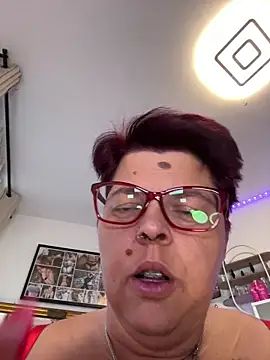 SunshineLexi online show from 04-01-26, 06:47