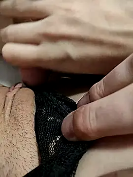 Snapshot of icycock369 chatting on 01-23-25, 02:44 icycock369 online show from 01-23-25, 02:44