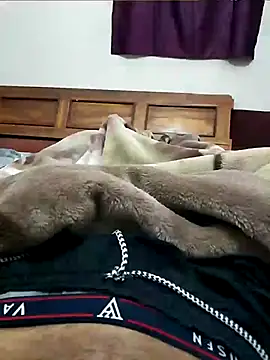 Snapshot of ravi707984 chatting on 11-23-25, 05:02 ravi707984 online show from 11-23-25, 05:02