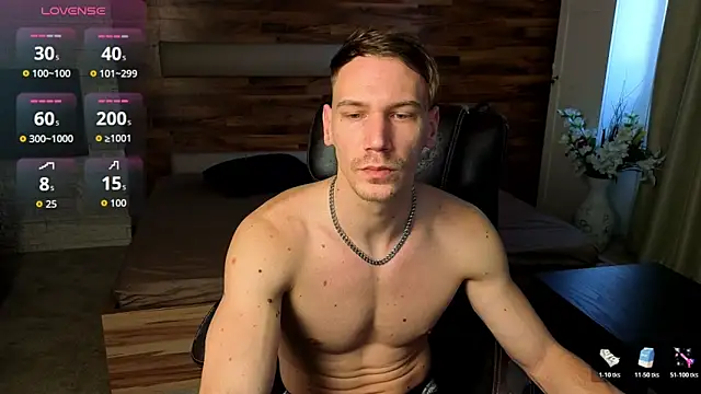 Snapshot of MateoBenjaminX chatting on 03-06-26, 01:07 MateoBenjaminX online show from 03-06-26, 01:07