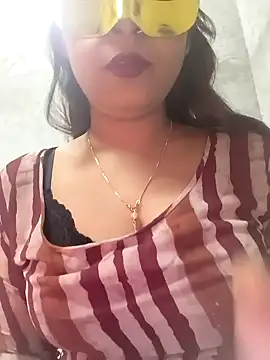 Shanaya Hotty online show from 12-07-24, 06:37