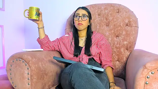 Snapshot of _maria_foxx_ chatting on 12-19-24, 02:24 maria foxx online show from 12-19-24, 02:24