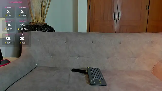 Snapshot of _maria_foxx_ chatting on 09-12-25, 03:50 maria foxx online show from 09-12-25, 03:50