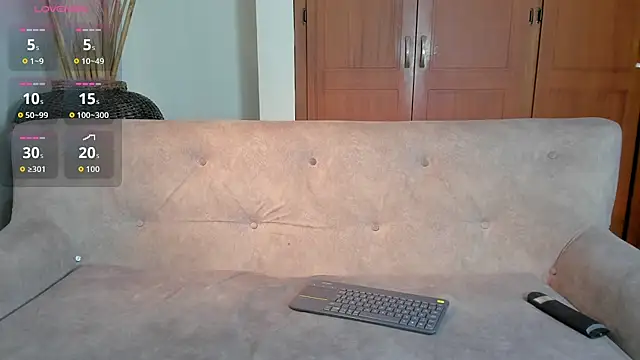 Snapshot of _maria_foxx_ chatting on 09-21-25, 02:46 maria foxx online show from 09-21-25, 02:46