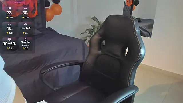 Snapshot of _maria_foxx_ chatting on 10-16-25, 08:32 maria foxx online show from 10-16-25, 08:32