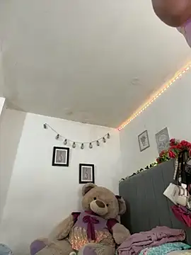 salomegalesoxxx online show from 11-13-25, 01:59