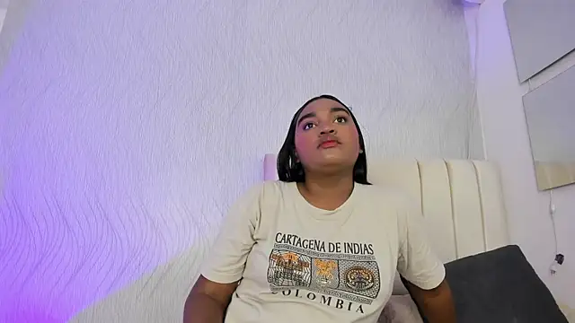 kayna gomez online show from 11-11-25, 07:25