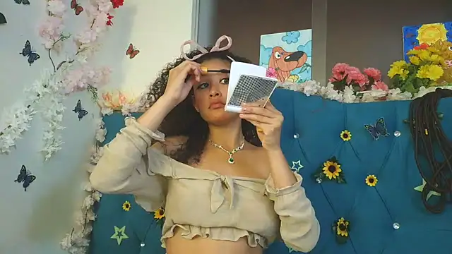 Snapshot of Milkdulce1 chatting on 06-04-26, 01:28 Milkdulce1 online show from 06-04-26, 01:28