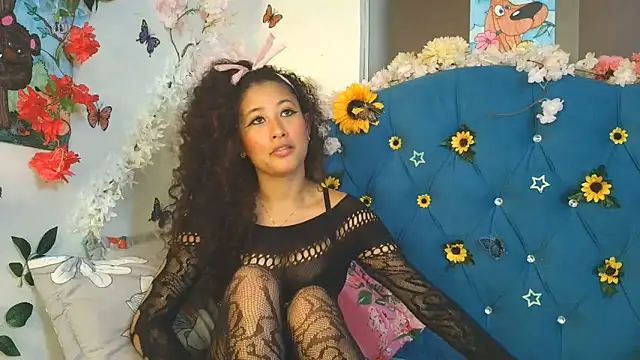 Snapshot of Milkdulce1 chatting on 06-09-26, 01:34 Milkdulce1 online show from 06-09-26, 01:34