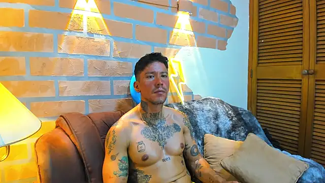 Dylanstonne online show from 03-11-25, 11:48