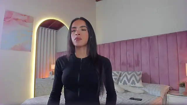 Snapshot of Aleja_arango1 chatting on 01-08-26, 09:28 Aleja arango1 online show from 01-08-26, 09:28