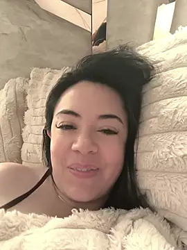 Bella fournier online show from 04-03-26, 08:34