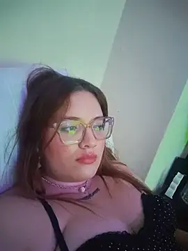 Snapshot of kendallclarkk03 chatting on 06-24-26, 02:43 kendallclarkk03 online show from 06-24-26, 02:43