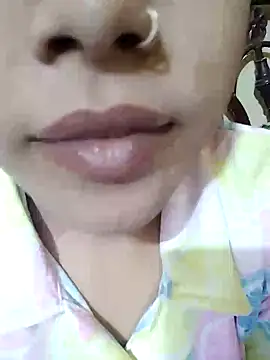 Snapshot of Anki-doll chatting on 02-10-25, 12:50 Anki-doll online show from 02-10-25, 12:50