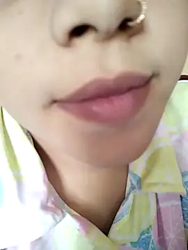 Snapshot of Anki-doll chatting on 02-18-25, 06:15 Anki-doll online show from 02-18-25, 06:15